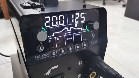 Grande ecrã LED 5kg Lata de fio de alumínio sem gás MIG máquina de soldagem AC220V Voltagem de entrada