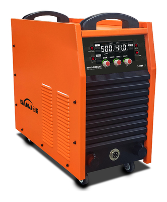 Soldador MIG Compacto e Potente 24,7KVA Potência de Entrada Nominal 605x310x595mm Tamanho da Máquina